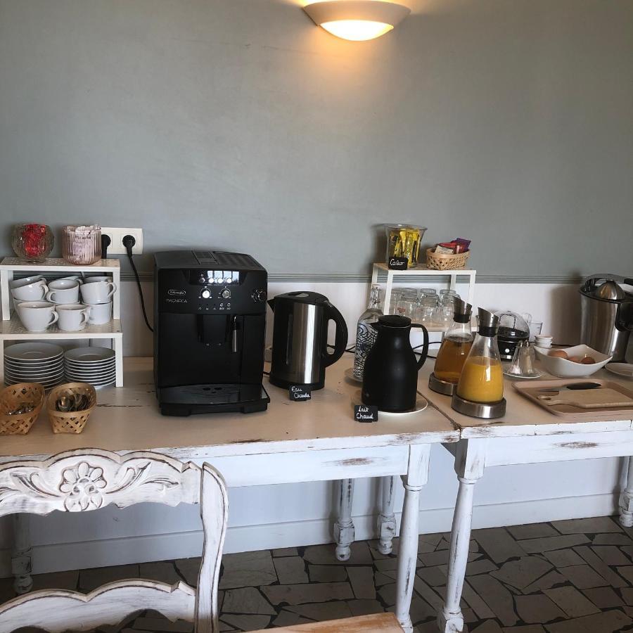 Logis L'Auberge Du Gros Silly-sur-Nied Ngoại thất bức ảnh