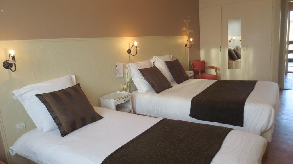 Logis L'Auberge Du Gros Silly-sur-Nied Ngoại thất bức ảnh